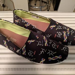 TOMS Men's 11 glow in the dark DNA Genetics shoes